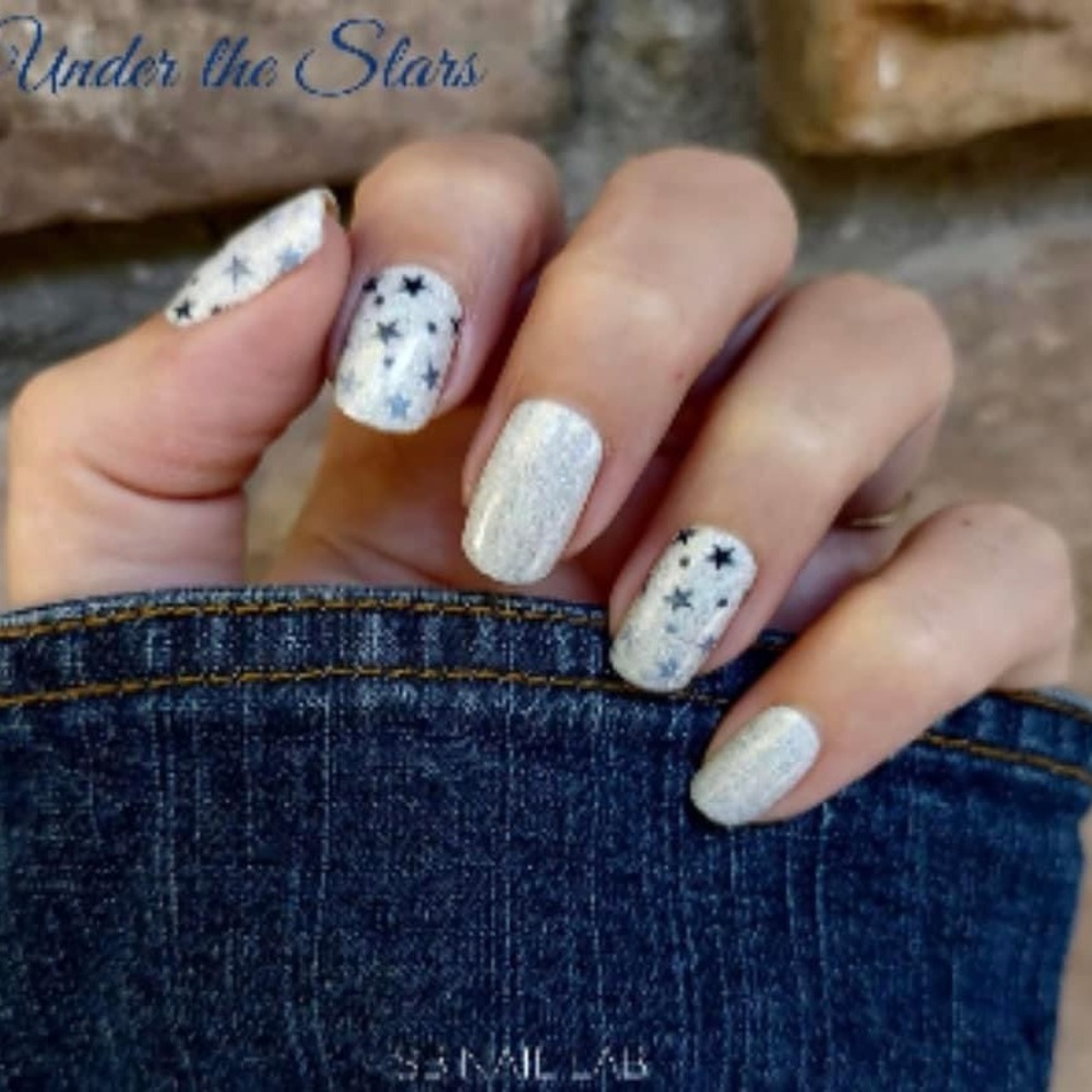 Color Street Under the Stars. A white glitter nail strip with stars. New w/tags
